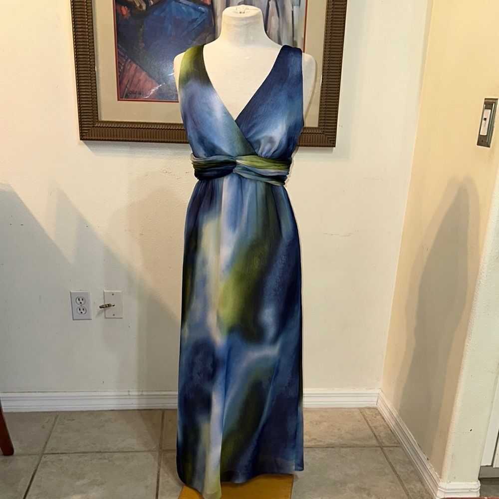 Chico’s Elegant Blue/Green Pattern Silky Dress Size 1.5- Medium